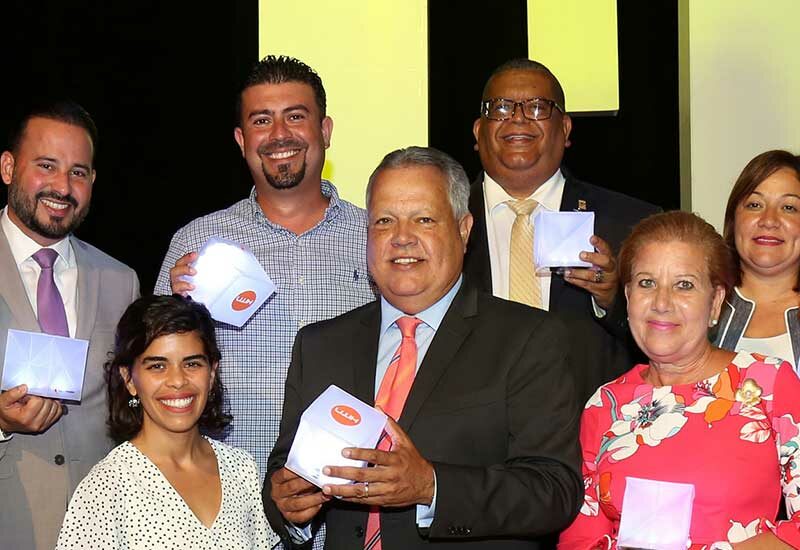 Solar Lamps to Families in Puerto Rico