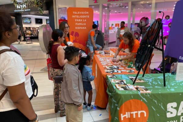 A-New-Personal-and-Family-Oriented-Experience--with-HITN-at-Dadeland-MallIMG_2010 A-New-Personal-and-Family-Oriented-Experience--with-HITN-at-Dadeland-MallIMG_2010
