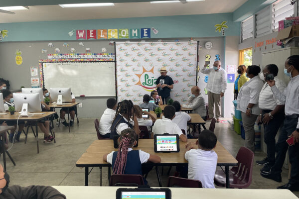 niu-hitn-donate-computers__52072673677_34658d1273_b02 niu-hitn-donate-computers__52072673677_34658d1273_b02