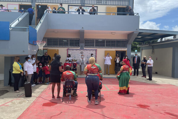 niu-hitn-donate-computers__52074201260_5ed664b2b5_c20 niu-hitn-donate-computers__52074201260_5ed664b2b5_c20