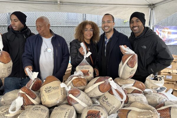 Bronx Turkey Giveaway_Yudelka Oswald Feliz