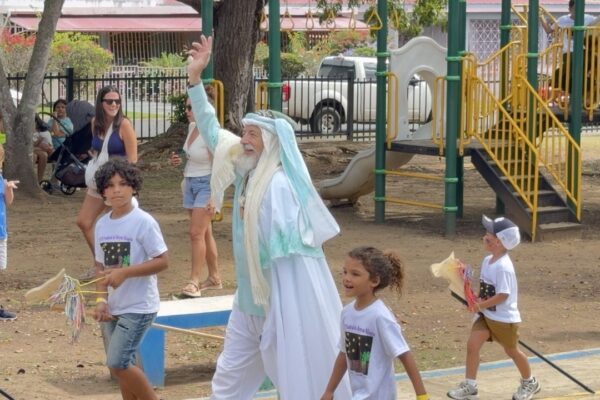children riding horses in front of Reyes_V2F_2026-01-07_13-15-07_269 Large