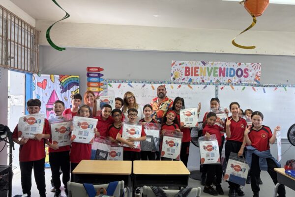 Puerto Rico Back to School_Escuela Levittown 1 Large